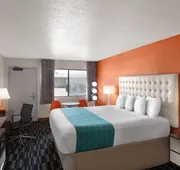 Howard Johnson by Wyndham Modesto Ceres hotel detail image 7