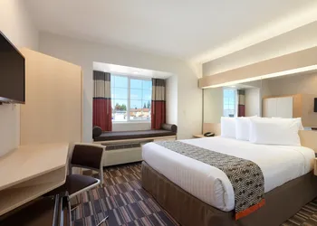 Microtel Inn & Suites by Wyndham Modesto Ceres hotel thumbnail 3
