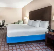La Quinta Inn & Suites by Wyndham Bozeman hotel detail image 7