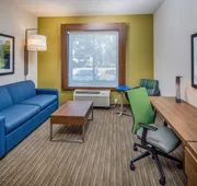 Holiday Inn Express and Suites Modesto by IHG hotel detail image 4