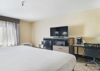 Best Western Plus Heritage Inn hotel thumbnail 7