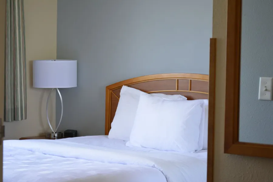 MainStay Suites Dubuque at Hwy 20 hotel detail image 6