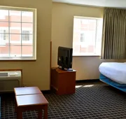 MainStay Suites Dubuque at Hwy 20 hotel detail image 7