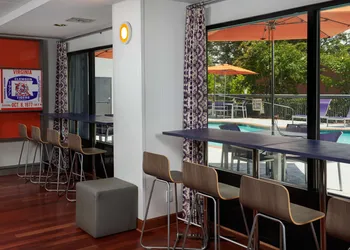 Hampton Inn Clemson-University Area hotel thumbnail 2