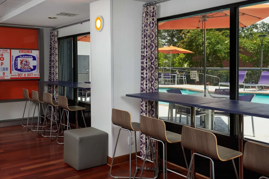 Hampton Inn Clemson-University Area hotel detail image 2
