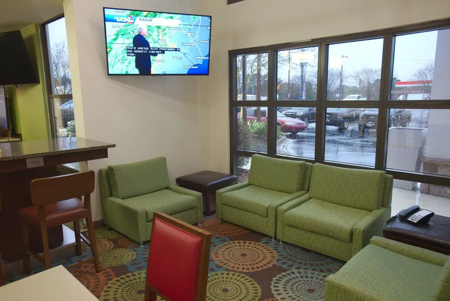 Holiday Inn Express Anderson by IHG hotel detail image 2