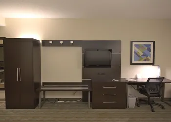 Holiday Inn Express Anderson by IHG hotel thumbnail 7