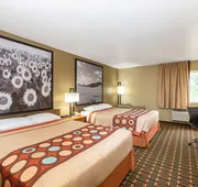 Super 8 by Wyndham Ottawa hotel detail image 4