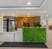 Comfort Inn & Suites Pottstown Eastern Gateway hotel detail image 3