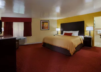 Days Inn by Wyndham Donegal hotel thumbnail 7