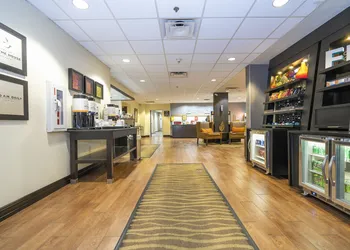 Hampton Inn Spring Hill hotel thumbnail 2