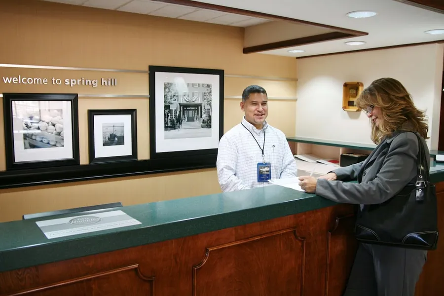 Hampton Inn Spring Hill hotel detail image 6