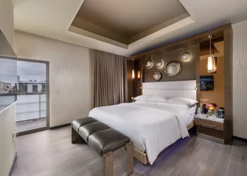 Shade Hotel hotel thumbnail 5