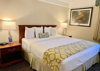 Baymont by Wyndham Texarkana hotel thumbnail 7