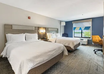 Holiday Inn Express & Suites Buford NE - Lake Lanier by IHG hotel thumbnail 6