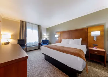 Comfort Inn Huntsville Research Park hotel thumbnail 5