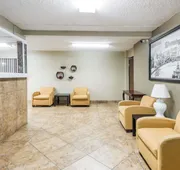 Super 8 by Wyndham Bloomington/Normal hotel detail image 3