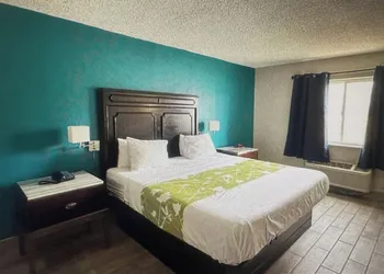 Rodeway Inn Bloomington - Normal West hotel thumbnail 8