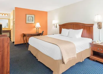 Baymont by Wyndham Rocky Mount I-95 hotel thumbnail 4