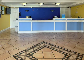Motel 6 Huntsville, AL – University Dr. hotel thumbnail 2