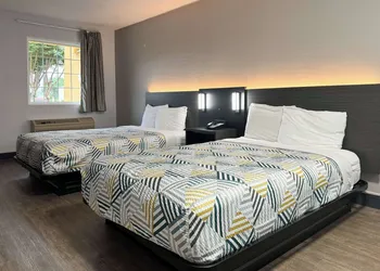Motel 6 Huntsville, AL – University Dr. hotel thumbnail 5