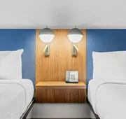 La Quinta Inn by Wyndham Huntsville Research Park hotel detail image 7