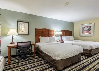 Clarion Pointe Huntsville Research Park hotel thumbnail 4