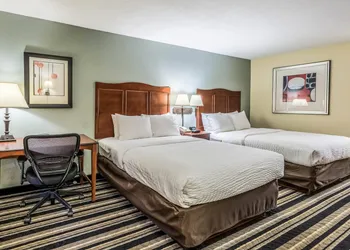 Clarion Pointe Huntsville Research Park hotel thumbnail 5