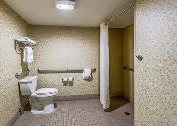 Clarion Pointe Huntsville Research Park hotel thumbnail 7