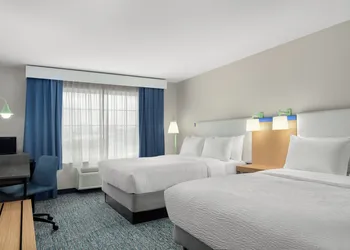 Garner Hotel Madison Huntsville Airport by IHG hotel thumbnail 2