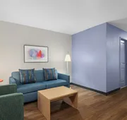 Garner Hotel Madison Huntsville Airport by IHG hotel detail image 4