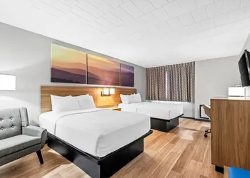 Days Inn by Wyndham Liberty/Monticello hotel thumbnail 5