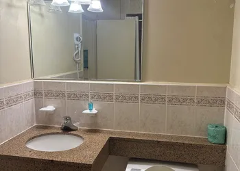 Kingston Motel hotel thumbnail 5