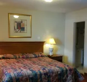 Super 8 by Wyndham Monticello NY hotel detail image 7