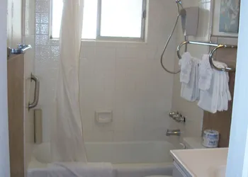 Inn at Deep Canyon hotel thumbnail 3