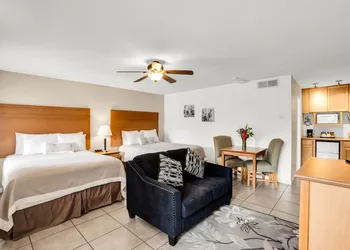 Inn at Deep Canyon hotel thumbnail 8