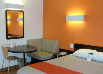 Motel 6 Oroville, CA hotel thumbnail 6
