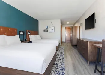 Four Points by Sheraton Ontario-Rancho Cucamonga hotel thumbnail 5