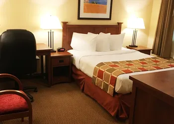 Charlottetown Inn & Conference Centre hotel thumbnail 5