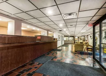 Quality Inn & Suites Binghamton Vestal hotel thumbnail 2
