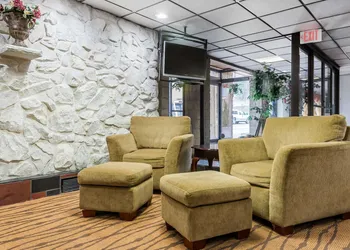Quality Inn & Suites Binghamton Vestal hotel thumbnail 4