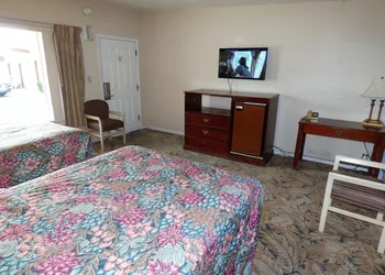 Sands Motel hotel thumbnail 3