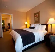 Town & Country Inn and Suites hotel detail image 4