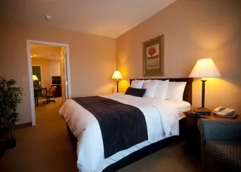 Town & Country Inn and Suites hotel thumbnail 4