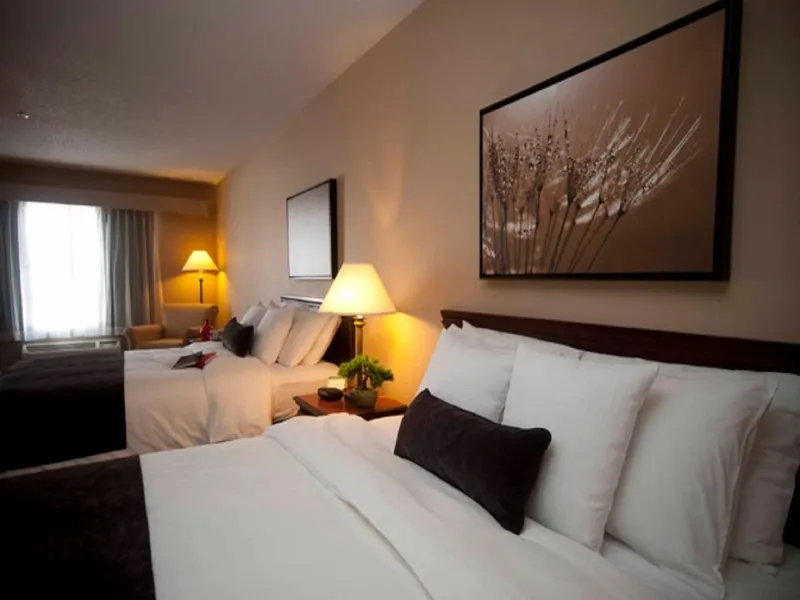 Town & Country Inn and Suites hotel detail image 6
