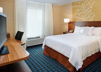 Fairfield Inn By Marriott Port Huron hotel thumbnail 6