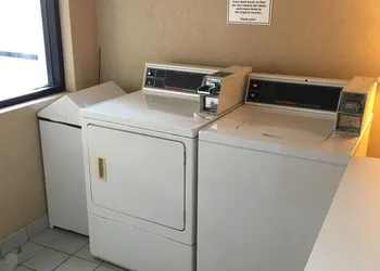 Comfort Inn Port Huron hotel thumbnail 4
