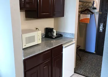 Comfort Inn Port Huron hotel thumbnail 6