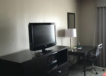 Comfort Inn Port Huron hotel thumbnail 7