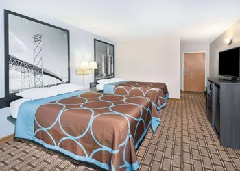 Super 8 by Wyndham Marysville/Port Huron Area hotel thumbnail 7